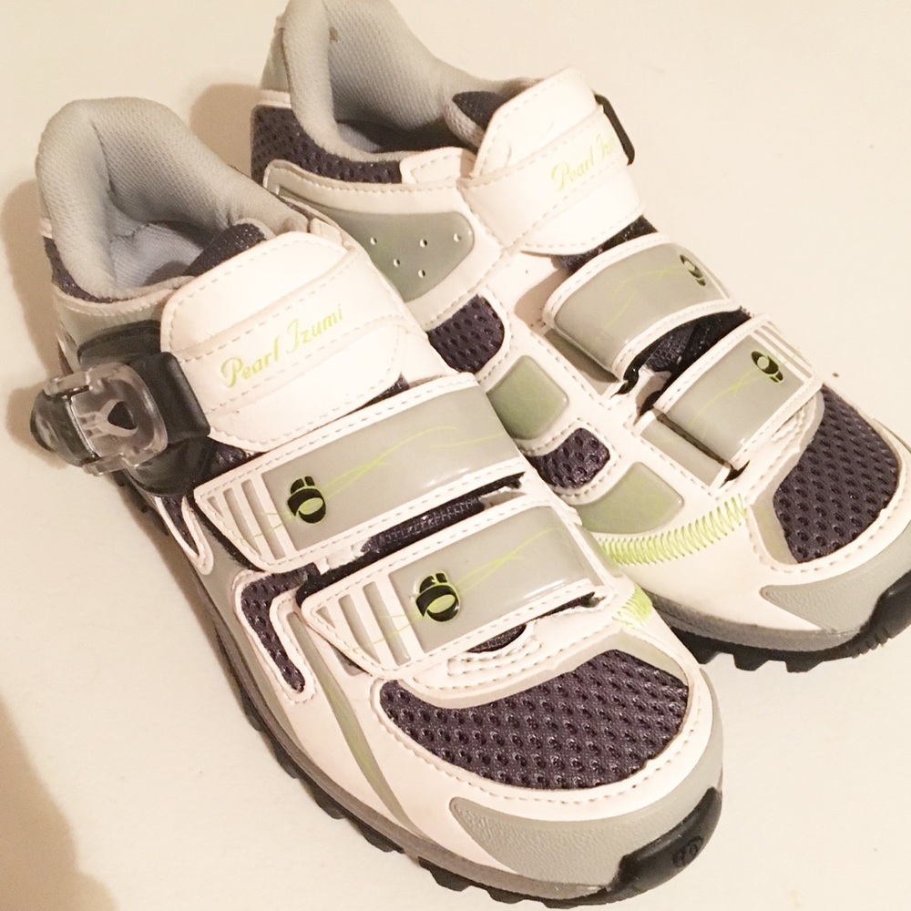 NWOT Pearl Izumi Spin Shoes 36Euro